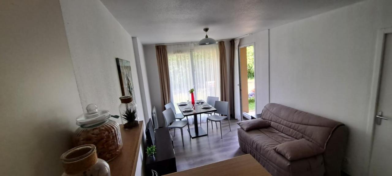 Le Voilier. Honfleur T2 Dans Residence Avec Piscine エクモヴィル エクステリア 写真